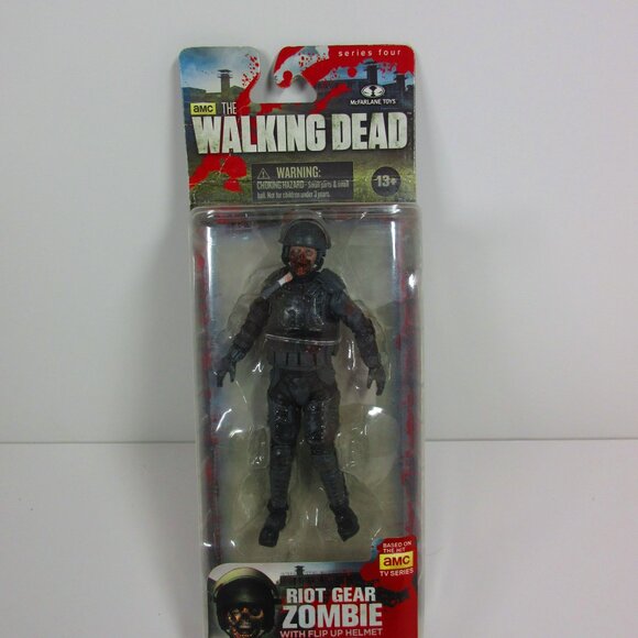 6 Walking Dead Action Figures Series 4  McFarlane Toys Rick Gov Walkers 2013 - Picture 7 of 11